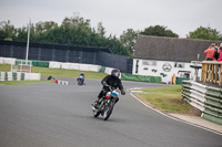 Vintage-motorcycle-club;eventdigitalimages;mallory-park;mallory-park-trackday-photographs;no-limits-trackdays;peter-wileman-photography;trackday-digital-images;trackday-photos;vmcc-festival-1000-bikes-photographs